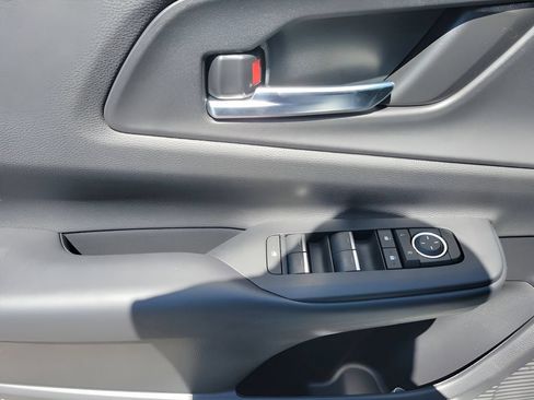 New 2026 Toyota Prius Plug-In Hybrid FWD image 15