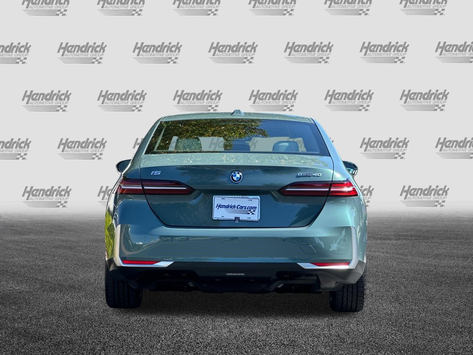 Certified 2024 BMW i5 eDrive40i w/ Premium Package RWD image 6
