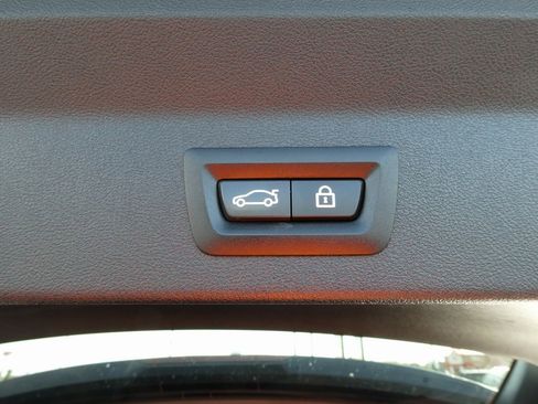 Used 2021 BMW X3 xDrive30i w/ Convenience Package image 15