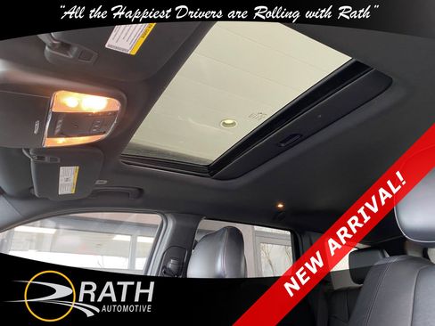 Used 2022 Jeep Grand Cherokee Limited image 18