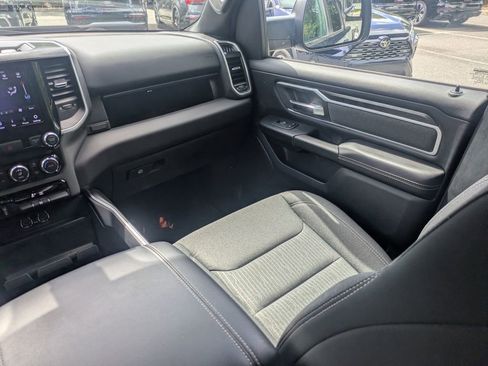 Used 2021 RAM 1500 Big Horn AWD/4WD image 17