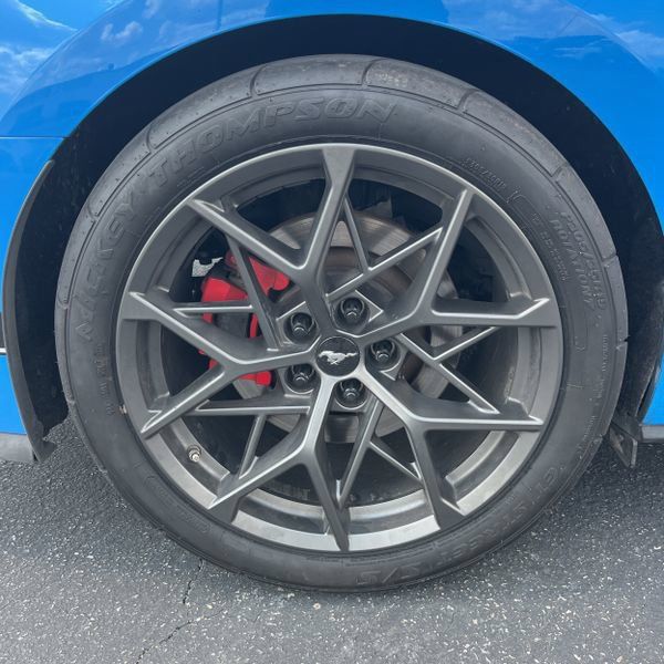 Used 2022 Ford Mustang Mach 1 w/ Mach 1 Handling Package RWD image 11