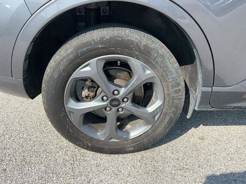 Certified 2024 Ford Escape ST-Line AWD/4WD image 6