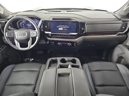 Used 2026 GMC Sierra 1500 SLT RWD image 10