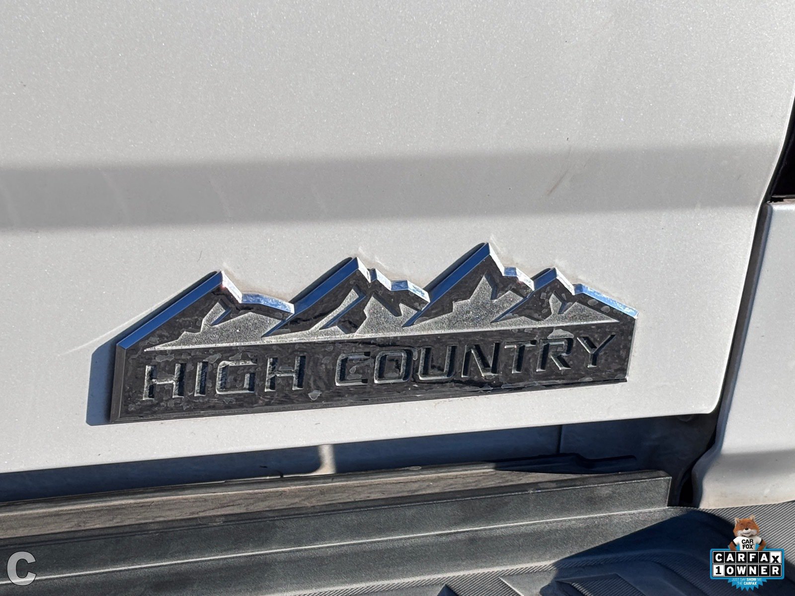Used 2019 Chevrolet Silverado 2500 High Country w/ Duramax Plus Package AWD/4WD image 22