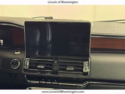 Certified 2022 Lincoln Navigator Reserve AWD/4WD image 21