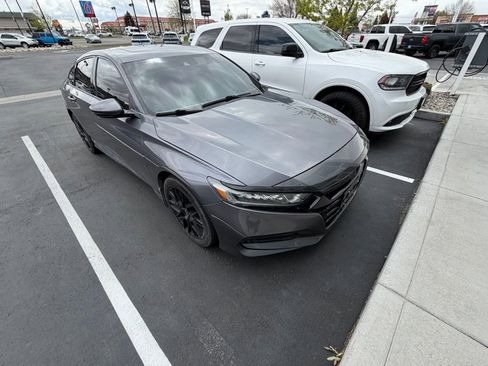 Used 2018 Honda Accord EX-L image 8