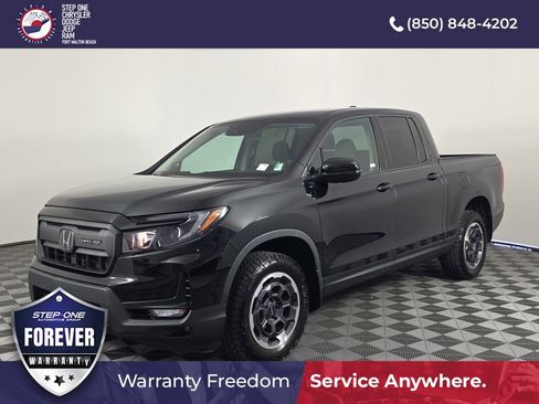 Used 2024 Honda Ridgeline Sport image 2