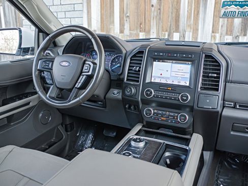 Used 2019 Ford Expedition Limited w/ Special Edition Package AWD/4WD image 16