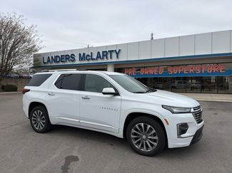 Used 2023 Chevrolet Traverse Premier video 1