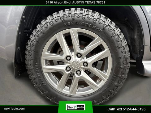 Used 2013 Lexus LX 570 4WD image 46