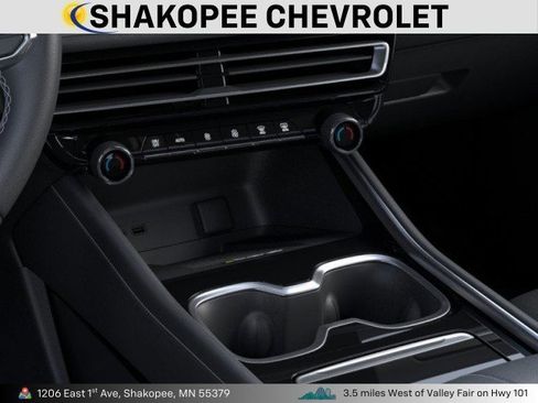 New 2025 Chevrolet Traverse LT image 23