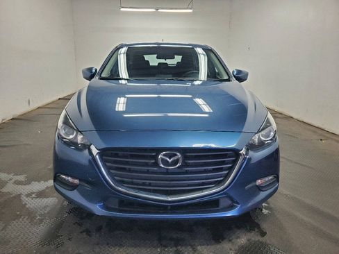 Used 2017 MAZDA MAZDA3 Sport FWD image 2