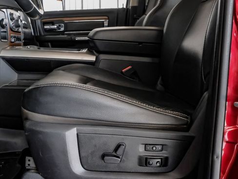 Used 2017 RAM 2500 Laramie w/ Sport Appearance Group AWD/4WD image 28