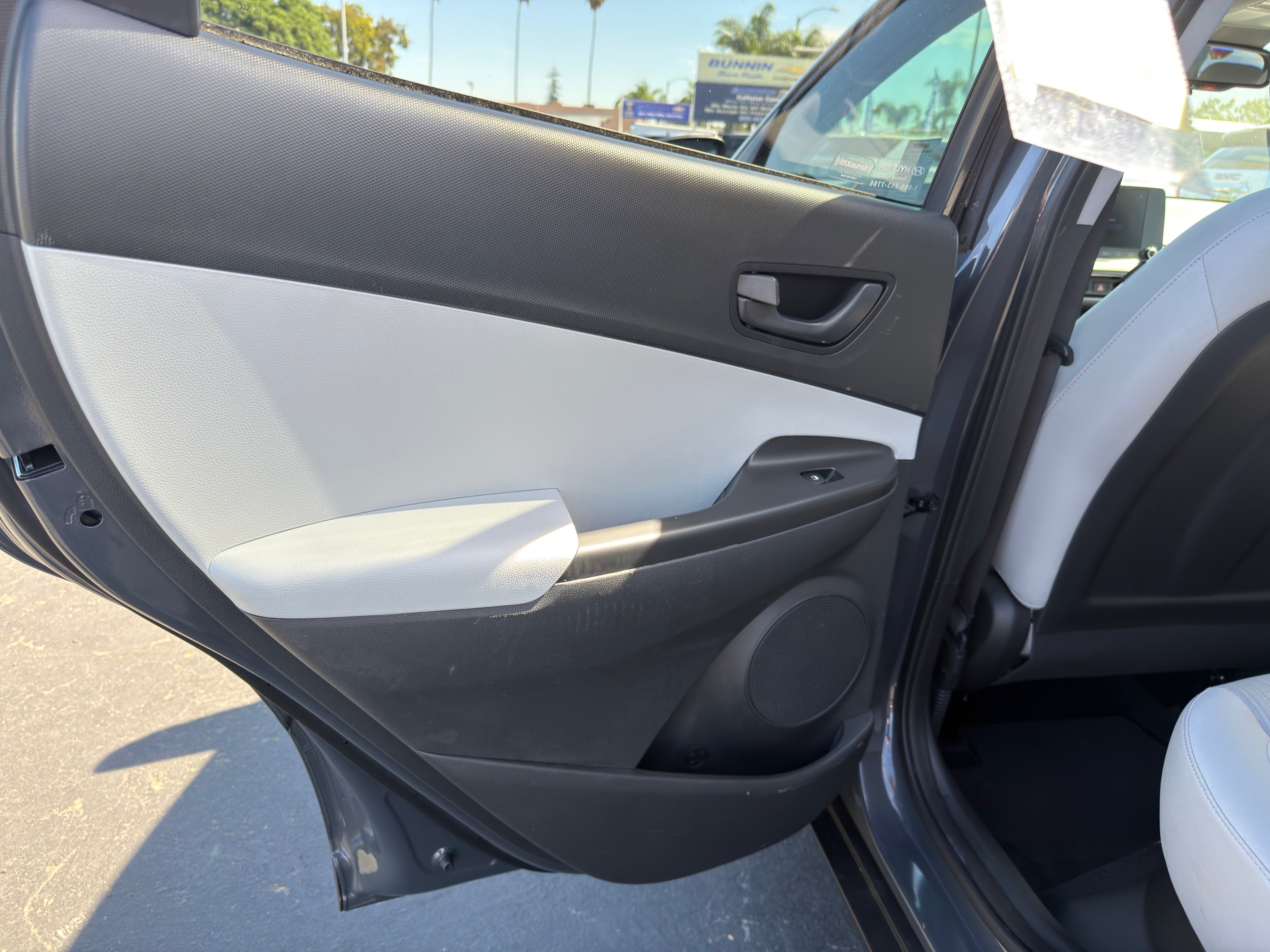 Used 2023 Hyundai Kona SEL FWD image 18
