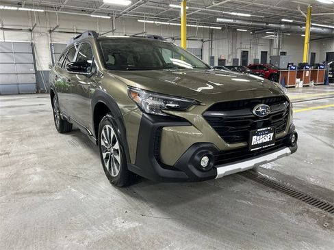 Certified 2025 Subaru Outback Limited image 2