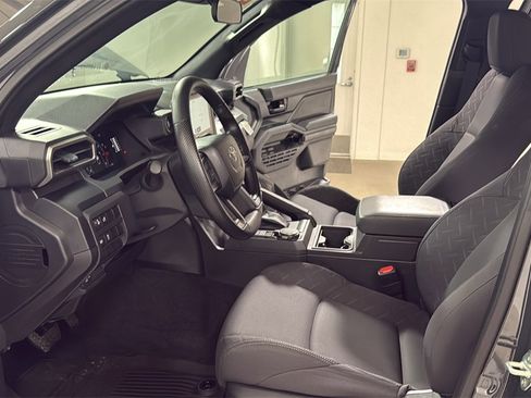 Certified 2024 Toyota Tacoma SR image 12