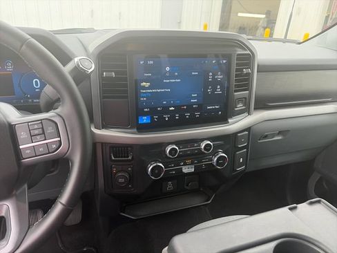 Used 2025 Ford F150 XLT w/ Equipment Group 301A Standard AWD/4WD image 17