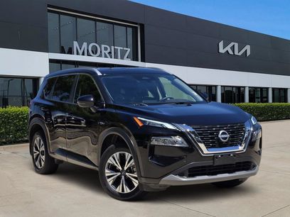 Used 2022 Nissan Rogue SV w/ SV Premium Package