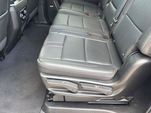 Certified 2024 Chevrolet Suburban RST image 16