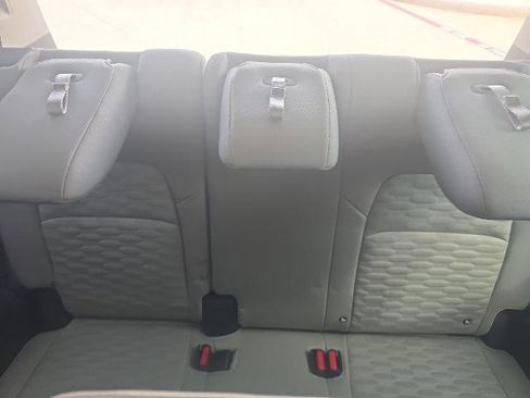 Certified 2022 Nissan Pathfinder SV FWD image 11