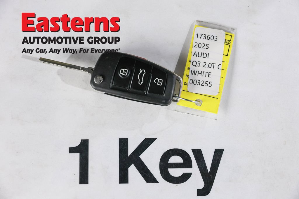Used 2025 Audi Q3 2.0T Premium AWD/4WD image 25