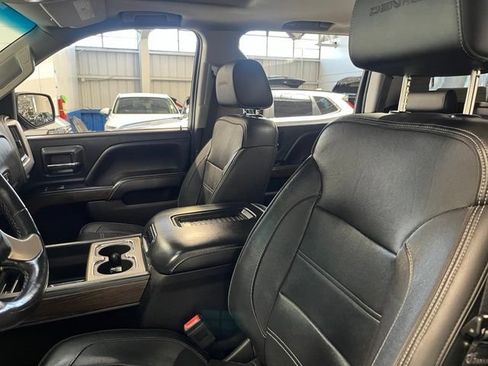 Used 2018 GMC Sierra 1500 Denali w/ Denali Ultimate Package AWD/4WD image 24