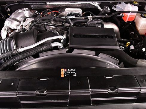 Used 2024 GMC Sierra 2500 AT4X image 31