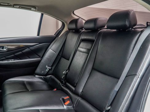 Used 2018 INFINITI Q50 Luxe w/ Essential Package (3.0T Luxe) RWD image 40