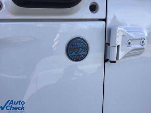 Used 2022 Jeep Wrangler Unlimited Rubicon 4xe w/ Cold Weather Group image 44