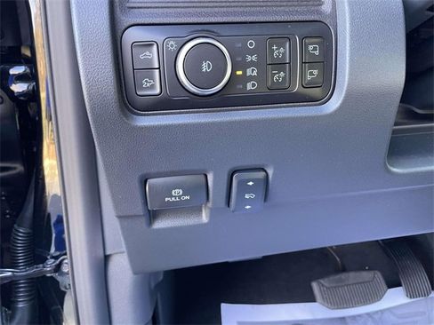 New 2026 Ford F250 Lariat w/ Black Appearance Package image 15