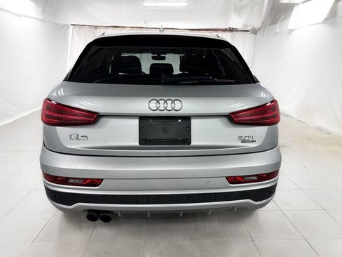 Used 2018 Audi Q3 2.0T Premium Plus w/ Premium Plus Package AWD/4WD image 5