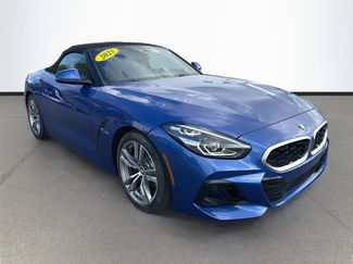 Used 2025 BMW Z4 sDrive30i video 1