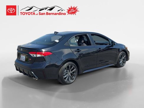 Certified 2026 Toyota Corolla SE FWD image 5