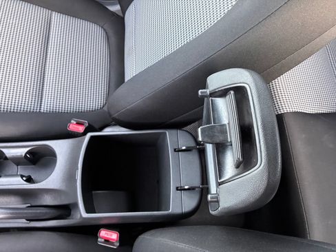 Used 2021 Hyundai Kona SE FWD image 34