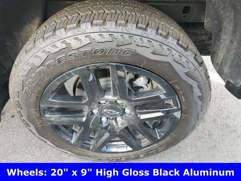 Used 2024 Chevrolet Colorado Z71 w/ Z71 Convenience Package 2 image 7