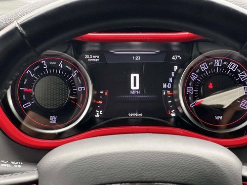 Used 2019 Dodge Challenger SXT RWD image 22
