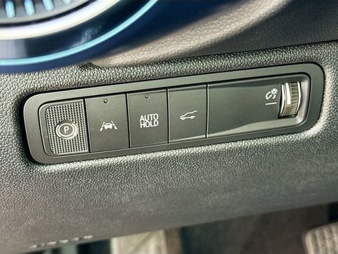 New 2026 Chevrolet Equinox EV LT image 11