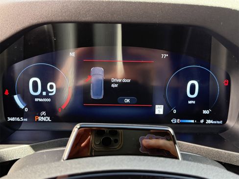 Certified 2025 Ford Explorer ST-Line image 32