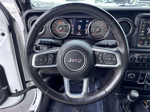 Certified 2022 Jeep Gladiator Overland image 16