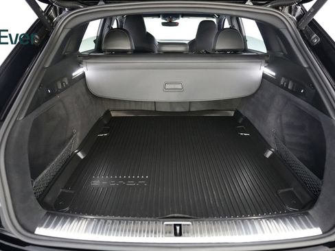 Used 2022 Audi e-tron S Premium Plus AWD/4WD image 8