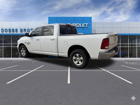Used 2019 RAM 1500 Classic SLT image 5