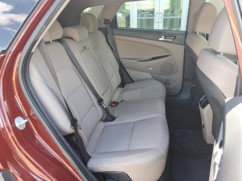 Used 2020 Hyundai Tucson Sport FWD image 33