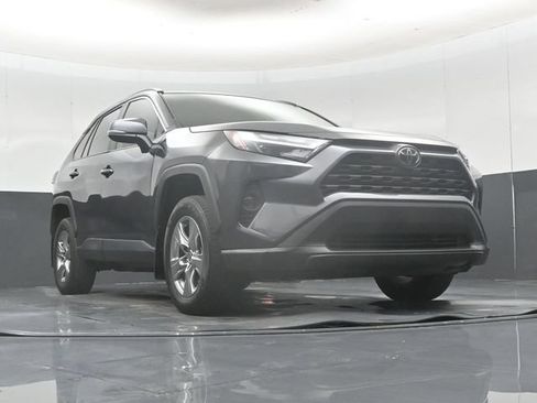 Used 2024 Toyota RAV4 XLE w/ Convenience Package FWD image 52
