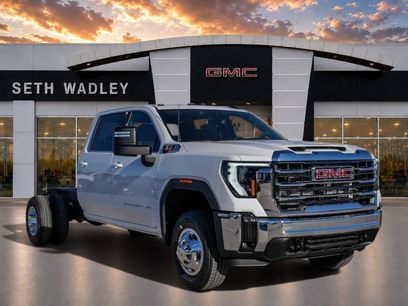 New 2026 GMC Sierra 3500 SLE w/ SLE Convenience Package