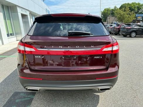 Used 2017 Lincoln MKX Reserve AWD/4WD image 5