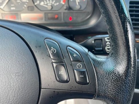 Used 2003 BMW 325Ci Convertible image 23