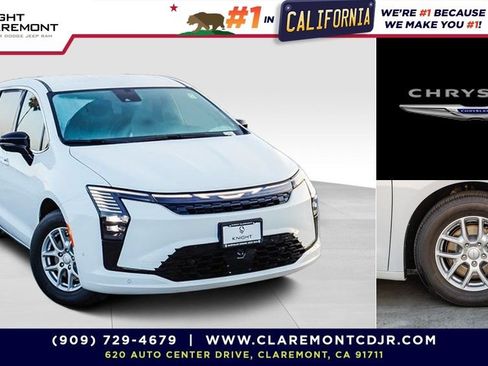 New 2027 Chrysler Pacifica Select FWD image 1