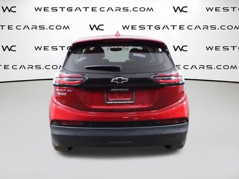Used 2023 Chevrolet Bolt LT image 7
