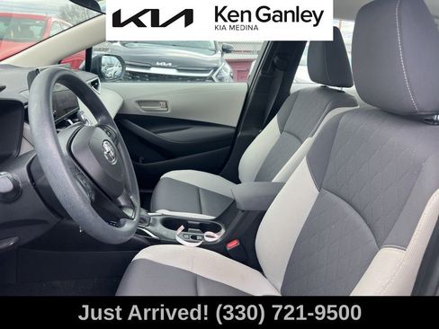 Used 2024 Toyota Corolla LE image 11